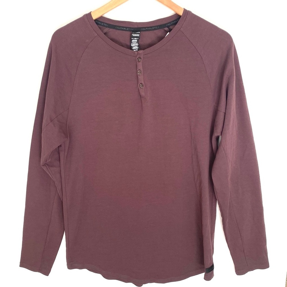 Alphalete Long sleeve top, Size M, NWT